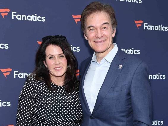 Lisa Oz and Dr. Mehmet Oz attend the Fanatics Super Bowl Party in 2022