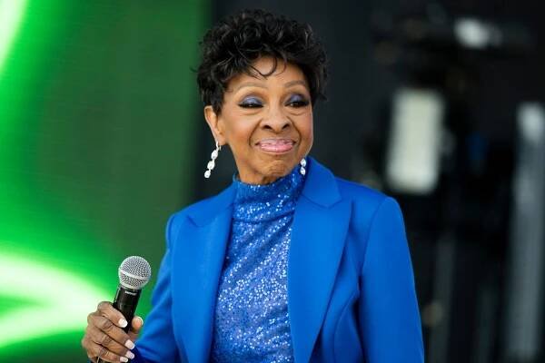 Gladys Knight Says She's 'Healthy and Happy' After Son Accuses Star's Husband of 'Mental and Financial' Abuse (Exclusive)