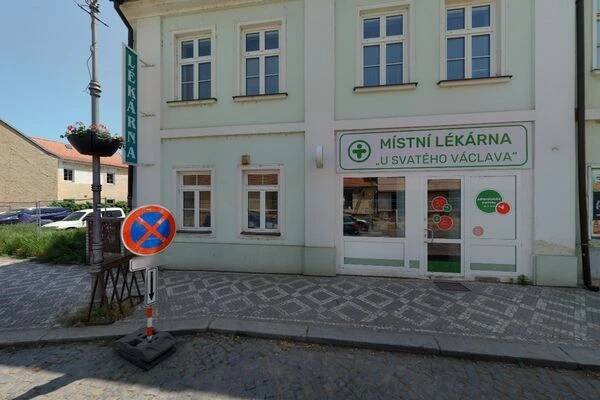 Místní Lékárna U Sv. Václava foto 1