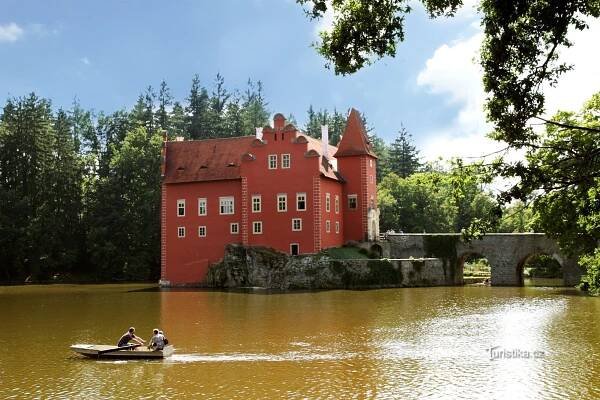 Červená Lhota