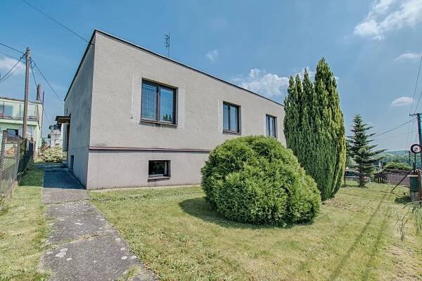Prodej rodinného domu, 3+1, ul. Petřvaldská, Ostrava - Michálkovice - Michal Lesňák, certifikovaný realitní makléř pro Moravskoslezský