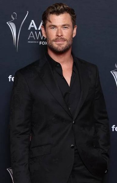 The World's Hottest Celebrity Dads