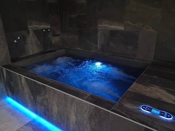 Jacuzzi po mjeri