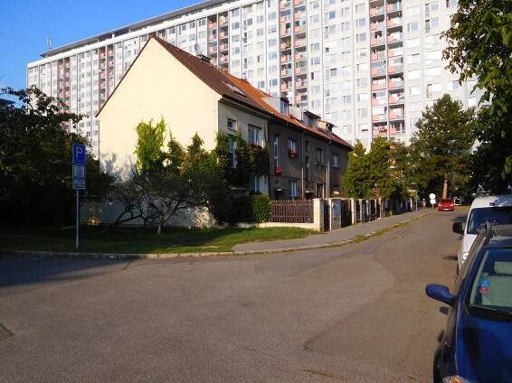 Rejstřík:Seznam ulic v Kobylisích – Wikipedie