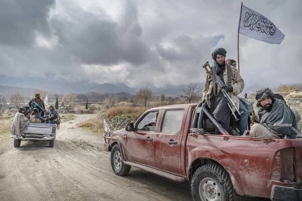 Nangahar, Afghanistan-Dec, 2019: Taliban fighters under Mollah Tarek commands are moving in a convoy to their General Quarter an abnadoned village in the middle of the mountains. (Picture by Veronique de Viguerie/Getty Reportage)