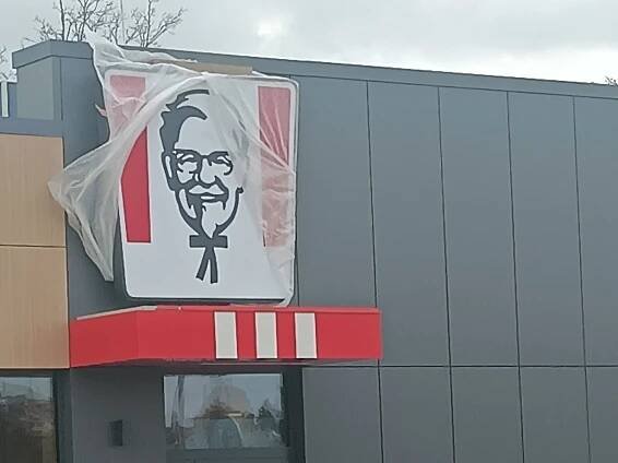 Jako protiváha exotickým bufetům bude KFC v Brodě dobré, tvrdí někteří místní