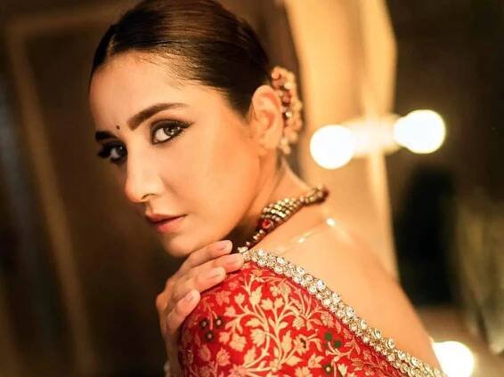 Raashi Khanna radiates doll-like beauty in traditional attire
