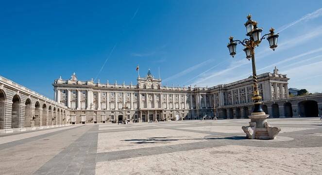Královský palác v Madridu
