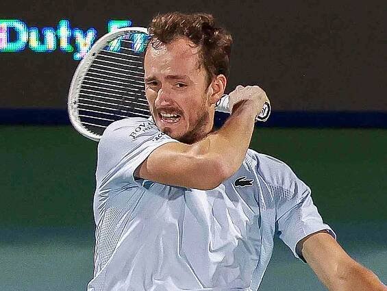 Medvedev manages a win amid Dubai upsets - GrandSlamTennis.Online