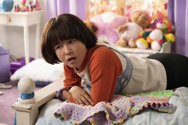 PEN15 - Wild Things - Z filmu - Maya Erskine