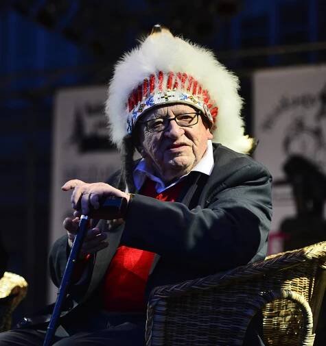 Cestovatel Miloslav Stingl: Jsem jediný indiánský náčelník v Česku