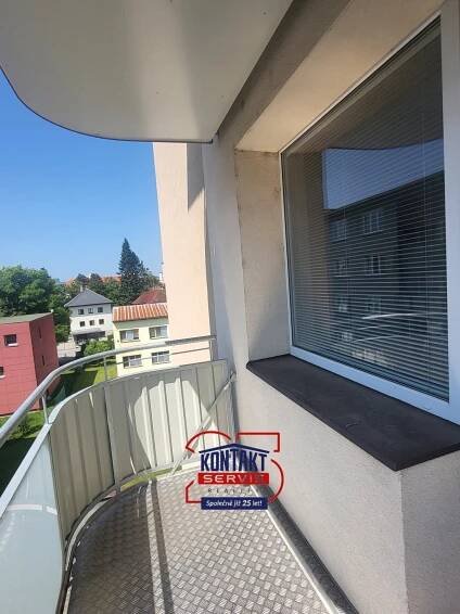 Pronájem bytu 3+1 v klidné a žádané lokalitě ulice Brožíkova, České Budějovice.