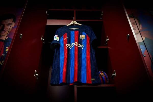 Spotify and FC Barcelona Celebrate ROSALÍA’s ‘MOTOMAMI’ With a Special Shirt and In-App Fan Experience — Spotify
