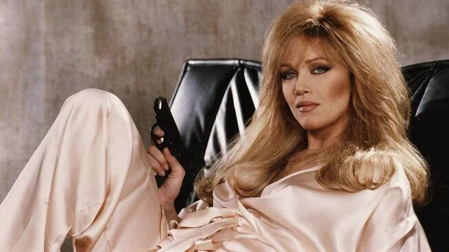 Fanoušci agenta 007 pláčou: Zemřela bondgirl Tanya Roberts, bylo jí 65 let – eXtra.cz