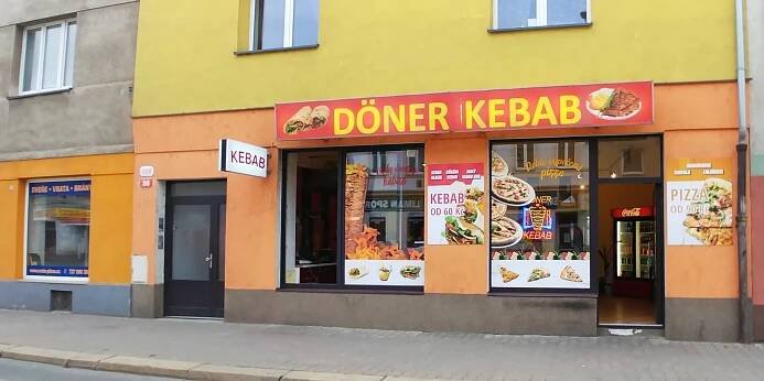 Kebab podle výběru: döner nebo dürüm se sýrem - Image 4