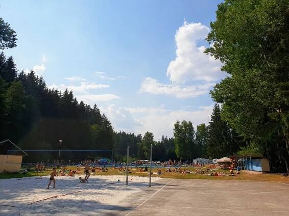 Autokemp a koupaliště Dolní Kalná - Kemp, stellplatz, stpl - Caravan24.cz