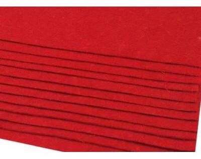 Plsť / filc 20x30cm 1,15mm pevný gramáž 215g/m2 - 1ks /varianty/ Červená