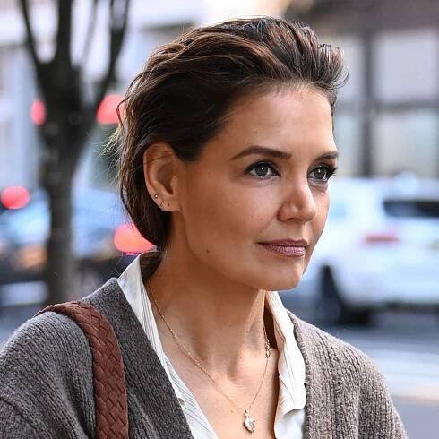 Katie Holmes' luxury caramel tan tote bag is from a high street favourite – the oversized accessory is the...