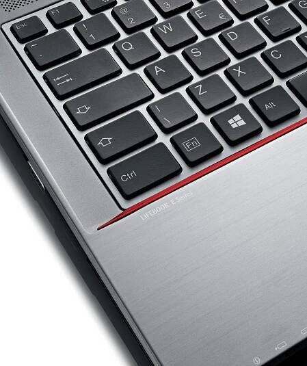 Fujitsu Lifebook E756 kovový