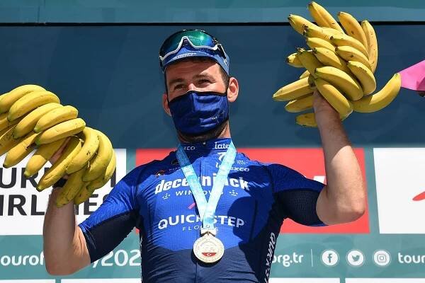 4. etapa Okolo Turecka: Cavendish tretíkrát vyhral. Tvrdý pád vo finále