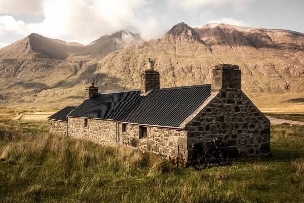 Highland Insomnia - BIKEPACKING.com