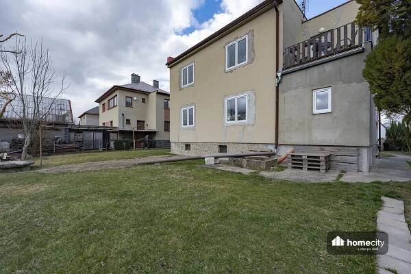 Pronájem bytu 3+1 v rodinném domě, 96 m2 + společná zahrada - Zaječice | Reality.iDNES.cz 