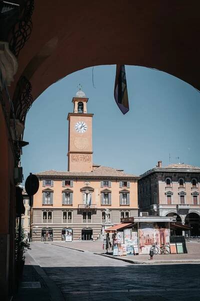 After the holiday stay on the Tuscan coast in August, we made a two-day stop in the region of Emilia Romagna, and here are our impressions.