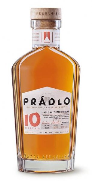 Pradlo distillery