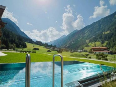 Hotel Living & Spa Vitalhotel Edelweiss Neustift im Stubaital, Rakousko ...