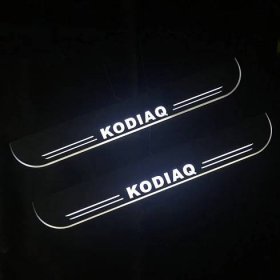 LED prahové lišty přední bílé s dynamickým efektem pro KODIAQ - Cena: 1790 Kč