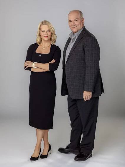 Barbara Niven, John Kapelos - Tajemné křížovky: Digitální útok - Promo