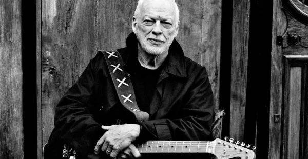 DAVID GILMOUR - Luck And Strange - recenze - www.CrazyDiamond.cz