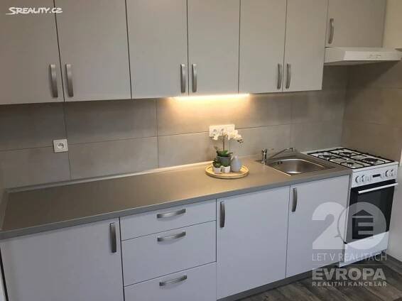 Pronájem bytu 3+1 65 m², Jana Maluchy, Ostrava - Dubina