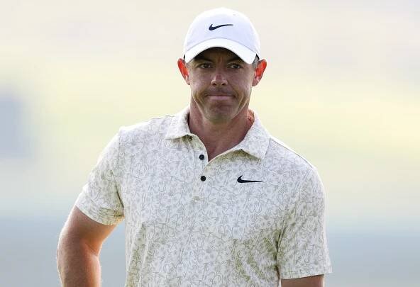 Rory McIlroy, wearing a disappointed expression on the 11th green, shot a 4-over 74 in the first round of the U.S. Open.