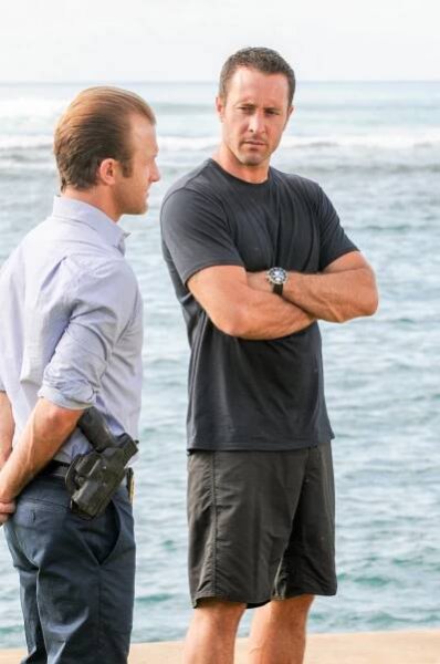 Havaj 5-0 - Drsný sport - Z filmu - Scott Caan, Alex O'Loughlin