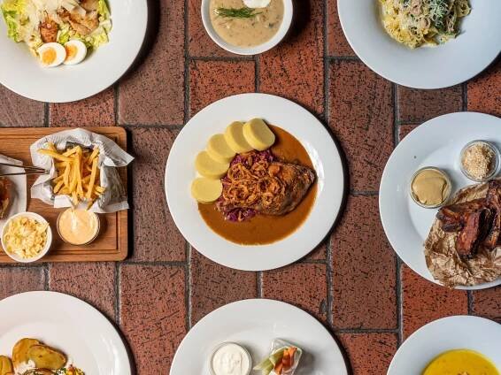 Potrefená Husa Česká České Budějovice - rozvoz jídla & menu - foodora ...