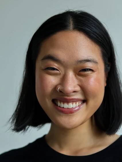Yasmin Thin Qi - inbetweenmodels