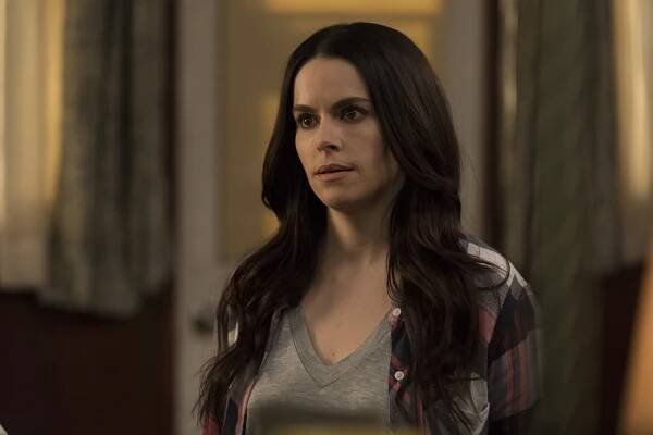 Emily Hampshire - Actress