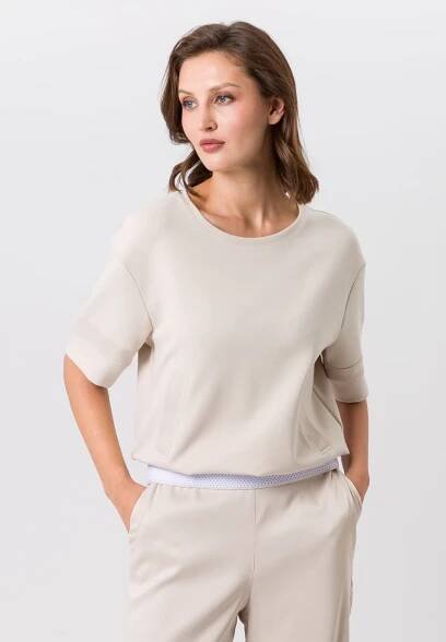 Kurzarmshirt mit dezenten Taschen