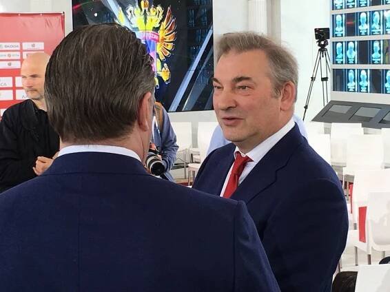 Exkluzivně pro ČRo: Tým českých hokejistů budí úctu, myslí si Treťjak
