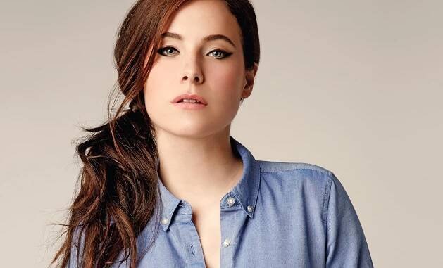 JULIE BÉGIN | Stage & Motion Makeup Designer | Index