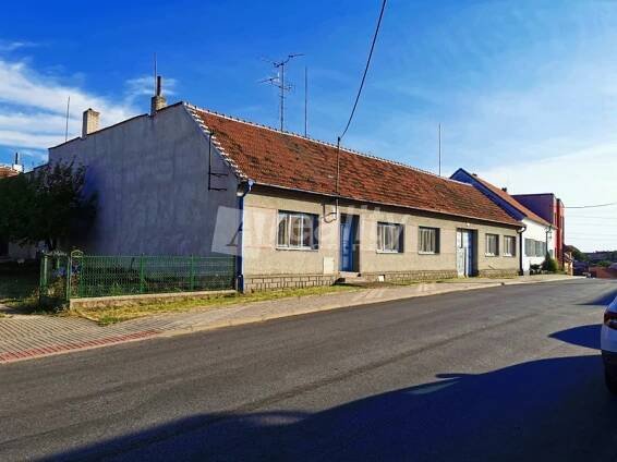 Prodaná  zemědělská usedlost 441 m², pozemek 703 m²