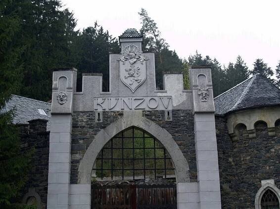 Kunzov