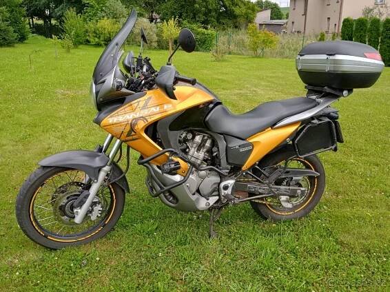 Honda Transalp 700 - Trutnov