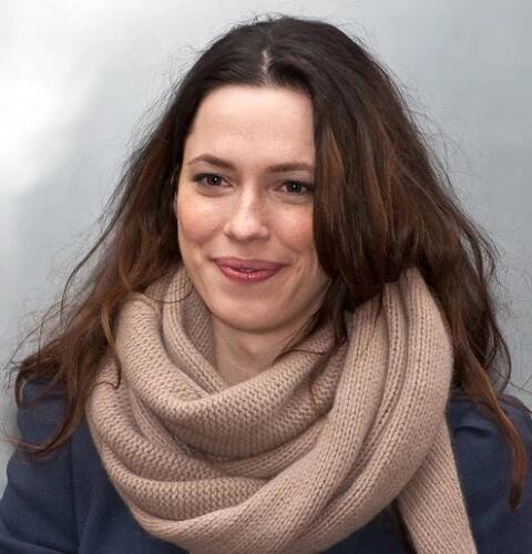 Rebecca Hallová