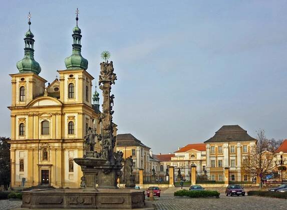 Soubor:Schloss-Dux1.jpg – Wikipedie