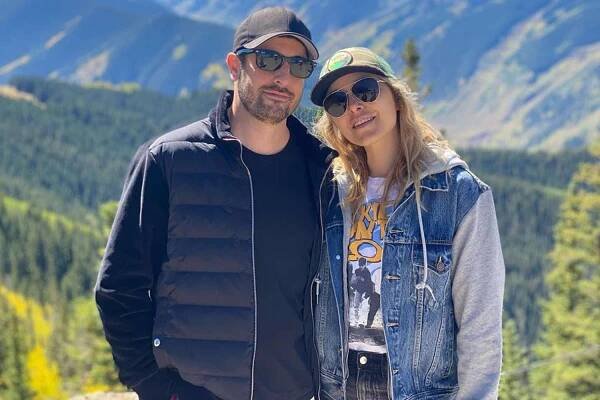 Jenny Mollen Jokes About Being 'Too Busy Eating Penis' to Get Her Kids Souvenirs from Copenhagen