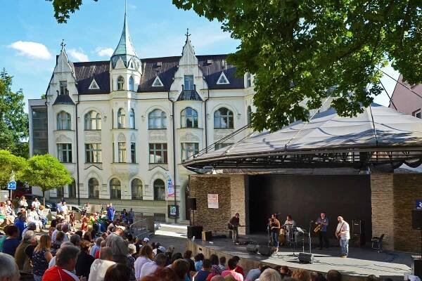 Letní scéna Eurocentra - Kultura Jablonec, p.o.