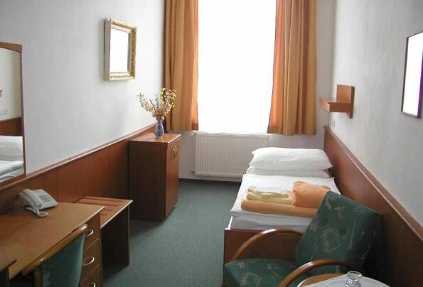 Lázeňský hotel Kijev - 1-lůžkový pokoj