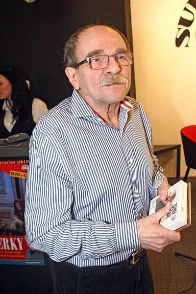Foto k tématu Jaroslav Uhlíř – stránka 39